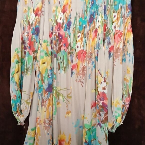 SUNNY LEIGH Floral Spring Watercolor Garden Dress - Picture 2 of 9